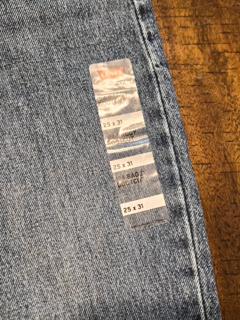 Levis Womens 94 Baggy Bootcut Jeans Size 25 x 31 Blue Denim Mid Rise NWT G551 - Picture 3 of 14